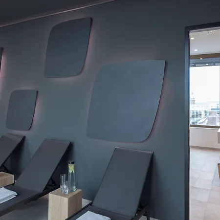 Hotell Radisson Blu Hotel, 4*